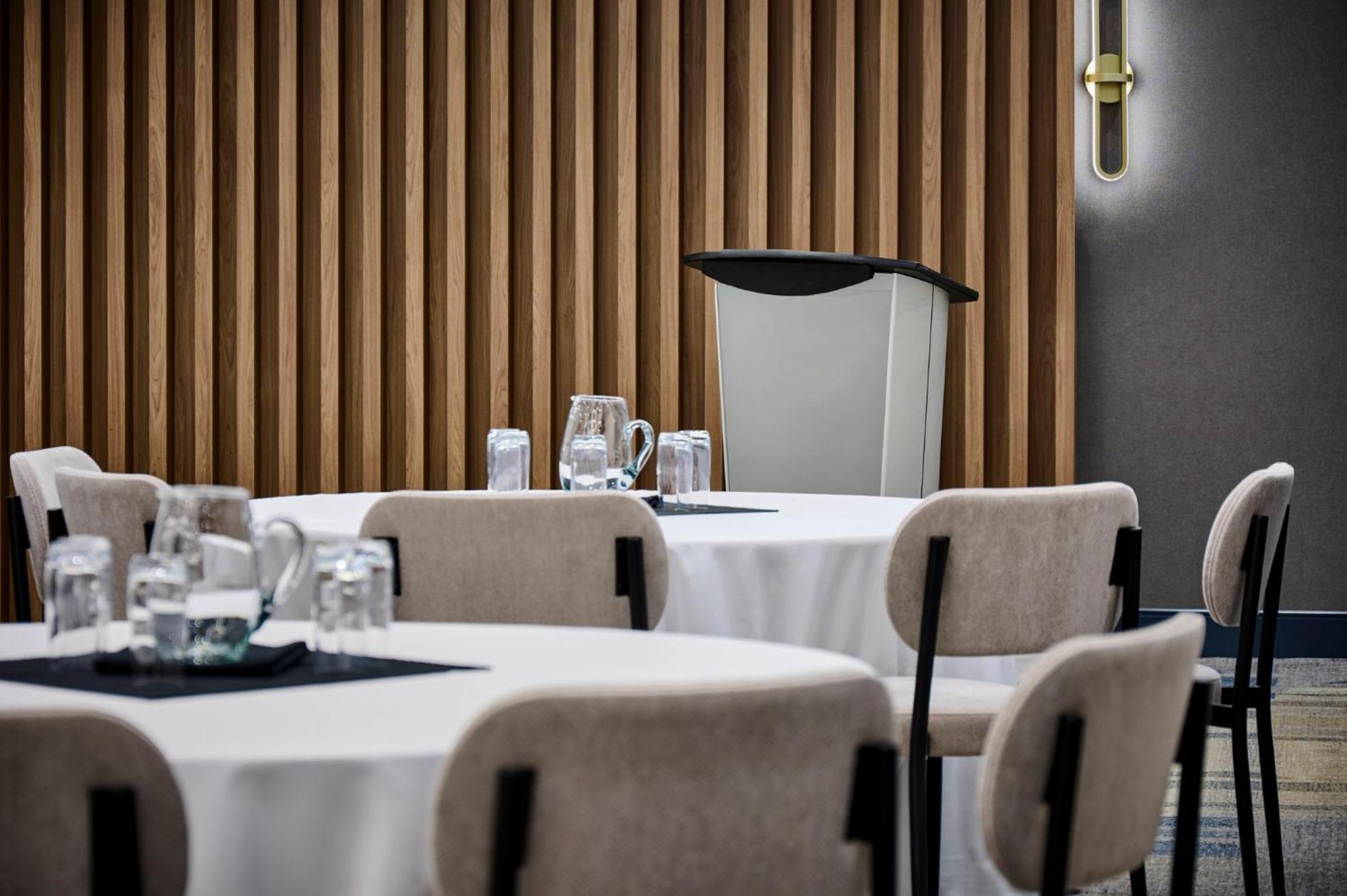 Conference Centre By Ihg 3* Burlington