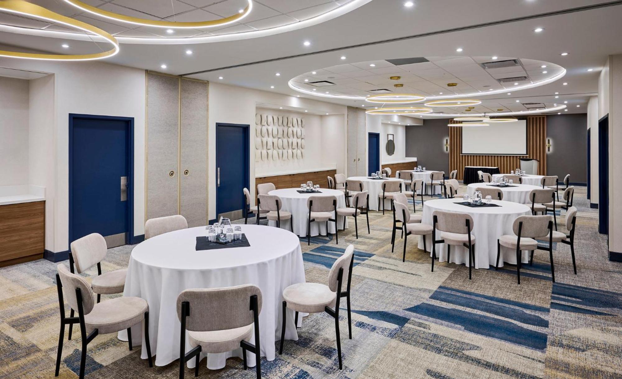 Conference Centre By Ihg Burlington